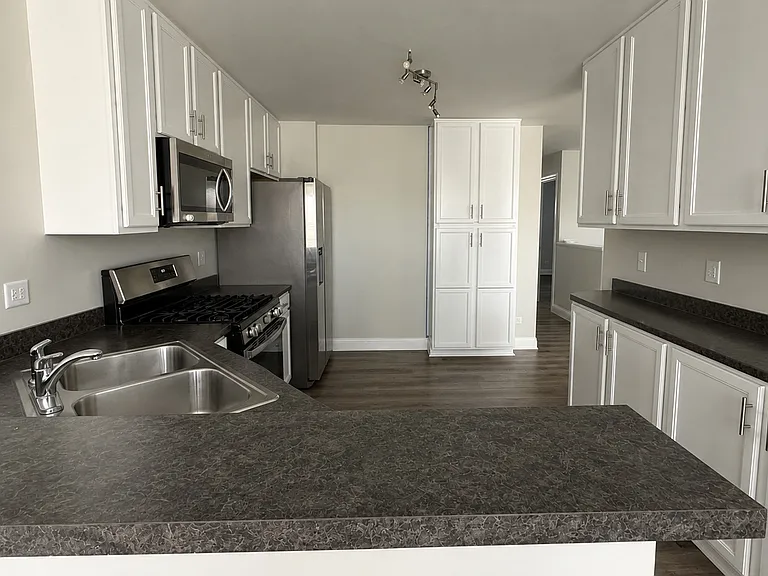 2144 Concord Dr #2144 — Photo 5
