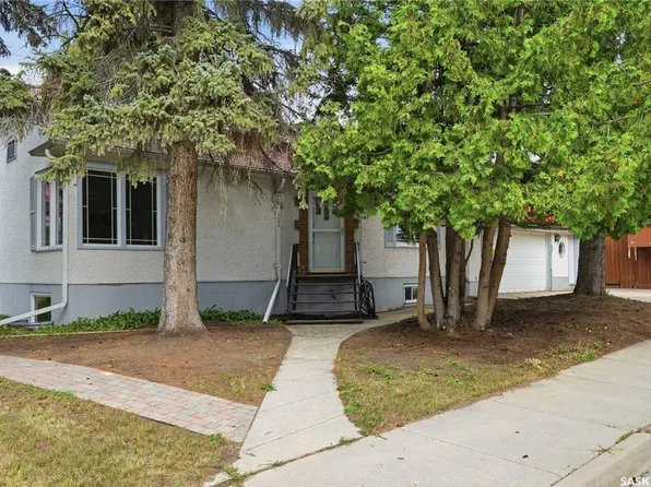 3200 College AVENUE, Regina, SK S4T 1V9