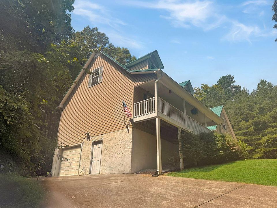 2nd image of 3041 Lower River Rd NW