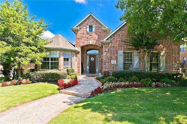 1st image of 2629 Creekway Dr