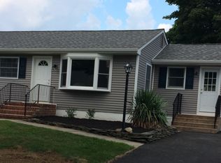 28 Charles Bossert Dr, Bordentown, NJ 08505