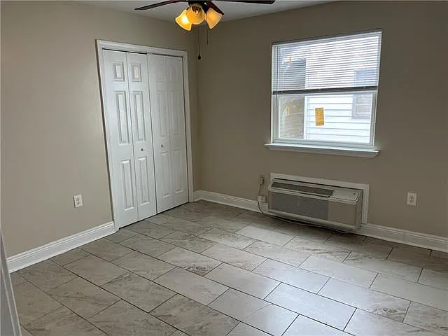 2304 Harvard Ave #4 — Photo 5