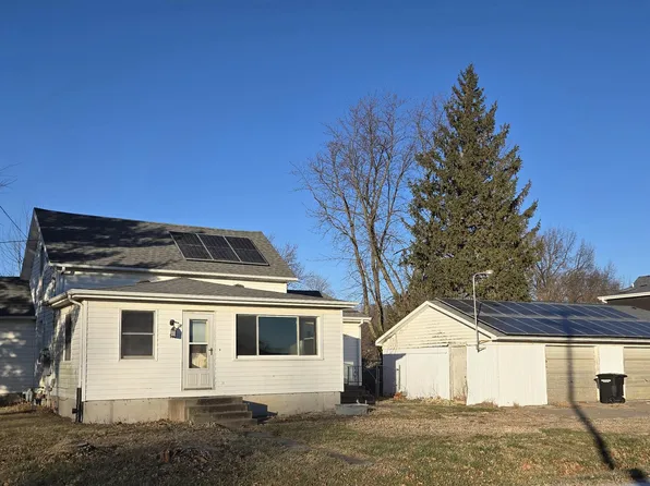 809 Houston Ave, Denmark, IA 52624