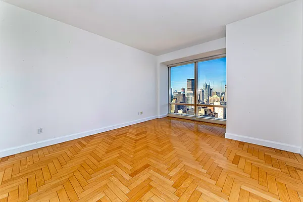 Rented by Brown Harris Stevens | media 18