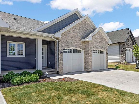 3rd image of 2886 Crimson Ln #D