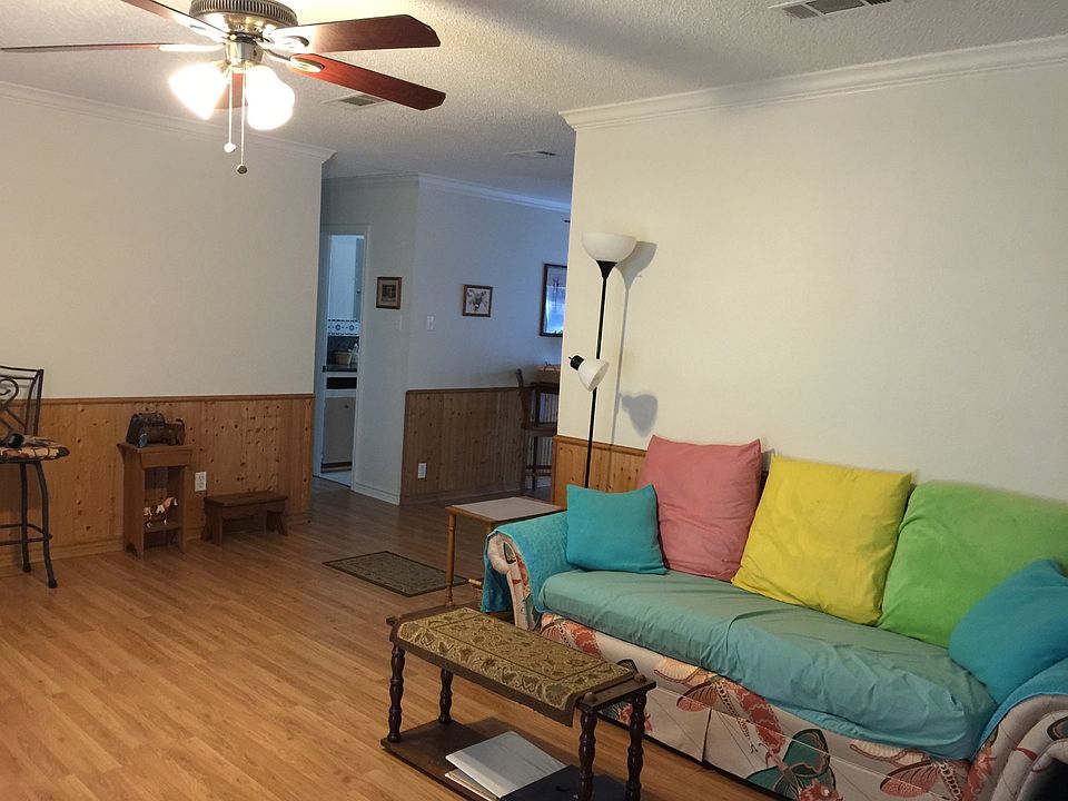 1st image of 438 Greenridge Cir