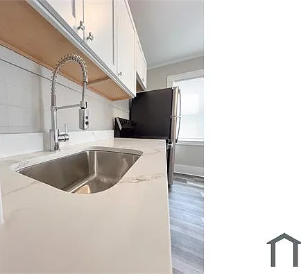 84 Exeter Ave #1 — Photo 19