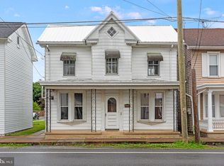 316 Walnut St, Boiling Springs, PA 17007
