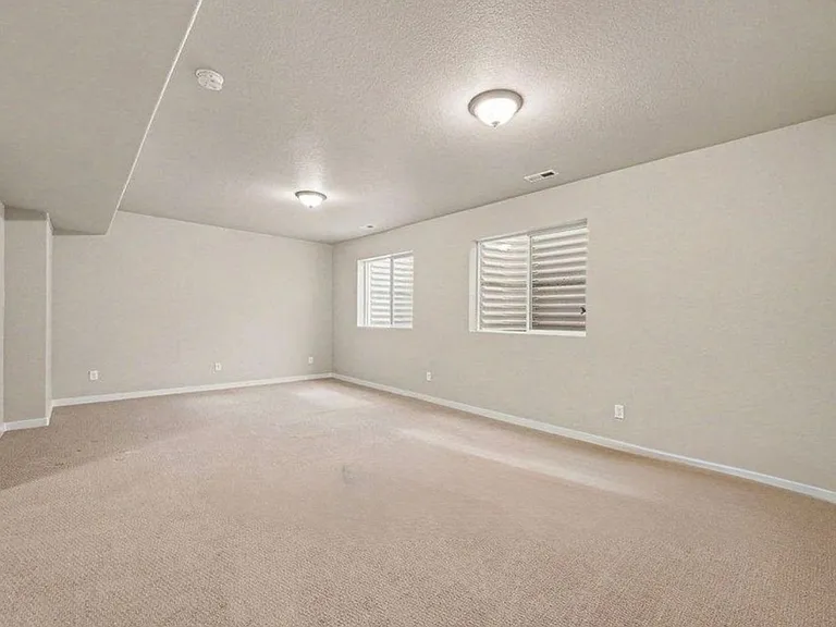 16861 New Autumn Dr — Photo 34