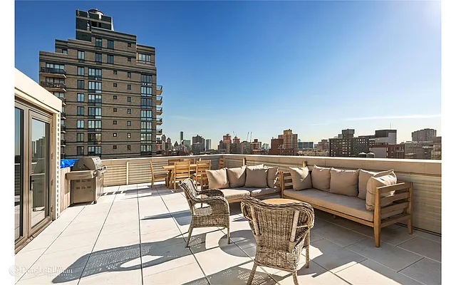 Rented by Douglas Elliman | media 34