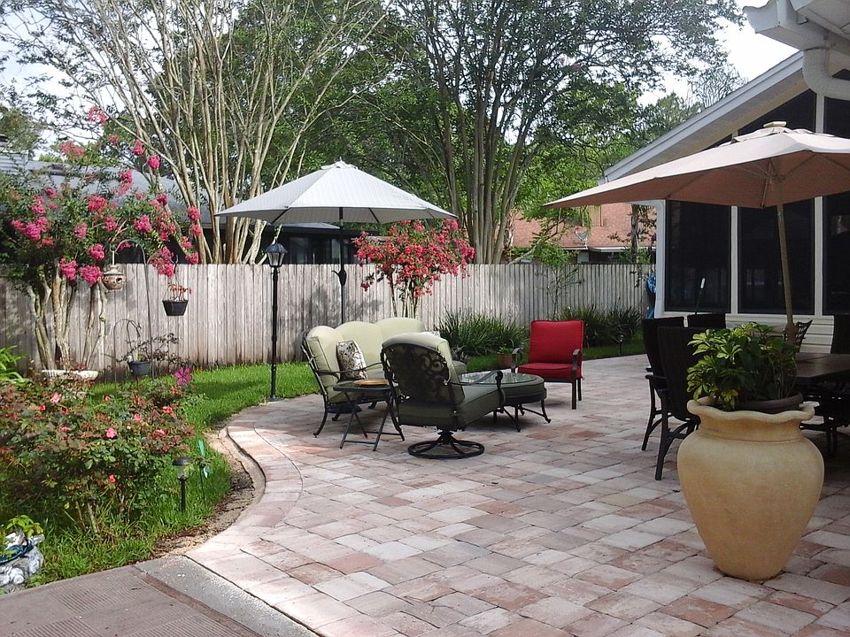 1st image of 10142 Lipson Dr
