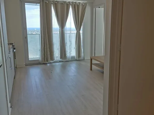 3883 Quartz Rd, Mississauga, ON L5B 3V6