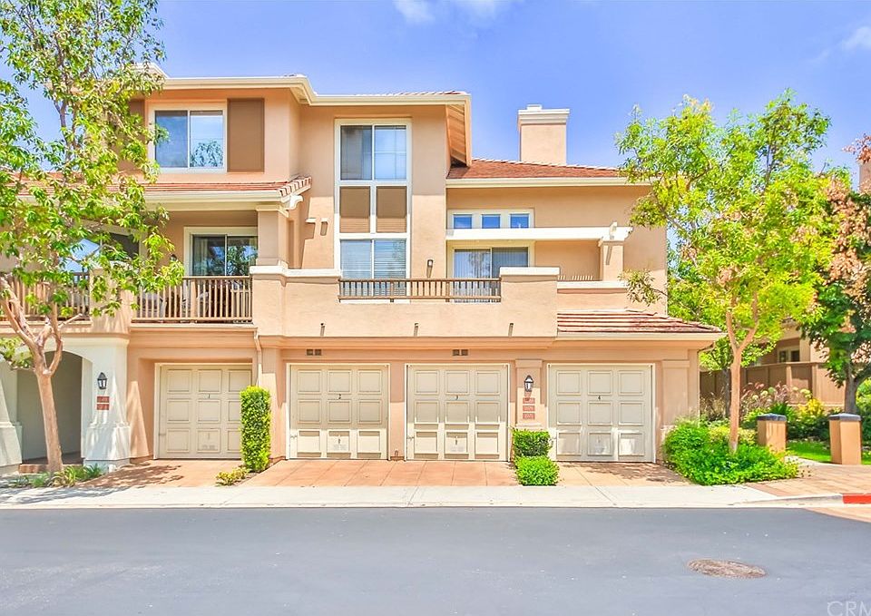 1st image of 2771 Dunstan Dr