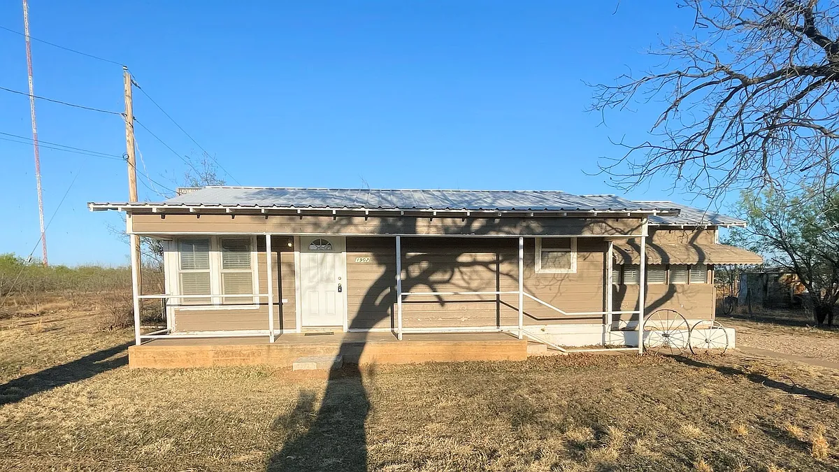 Building Photo - 1902 Ksny Dr