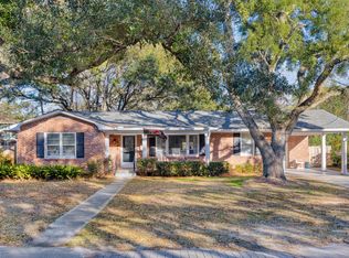 746 Longfellow Rd, Charleston, SC 29407