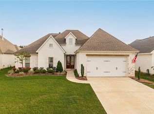 8036 Bedico Trail Ln, Madisonville, LA 70447