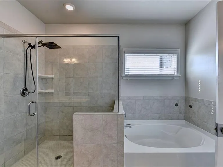 3335 Fall Branch Ln — Photo 35