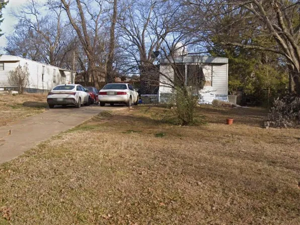 121 E Prospect St, Denison, TX 75021