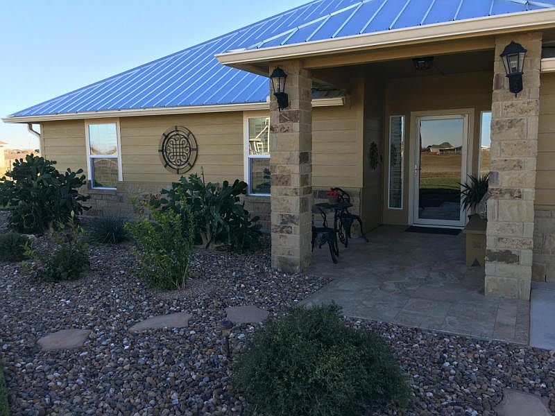 1st image of 166 Anaqua Dr