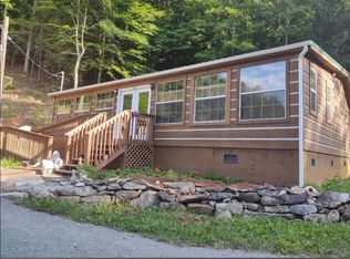 1700 Copperhead Hollow Rd, Mountain City, TN 37683