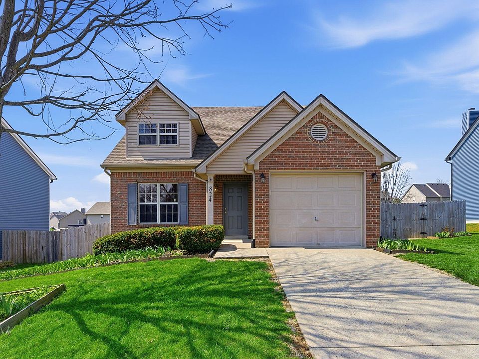 1st image of 824 Aster Ct