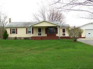 1434 Patterson Rd, New Castle, PA 16101