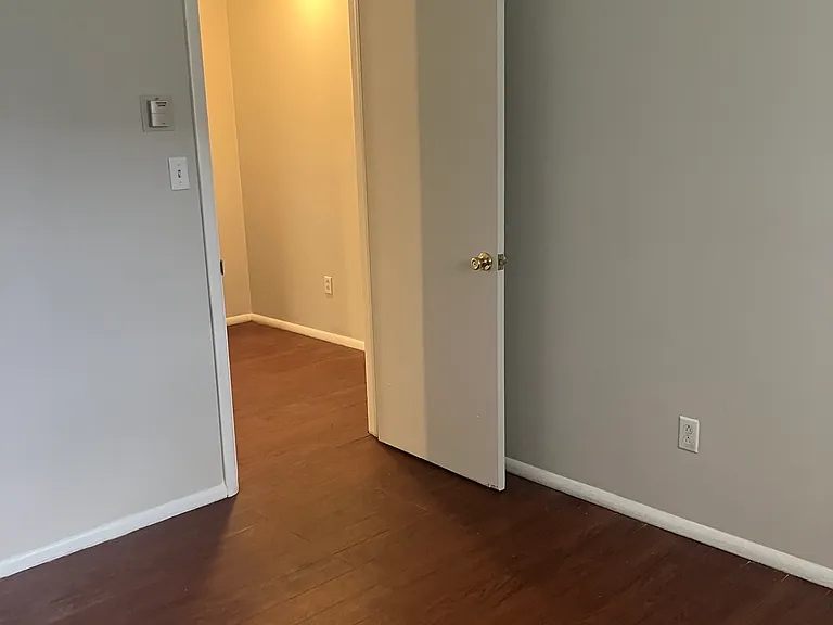 220 Polk St #1 — Photo 7