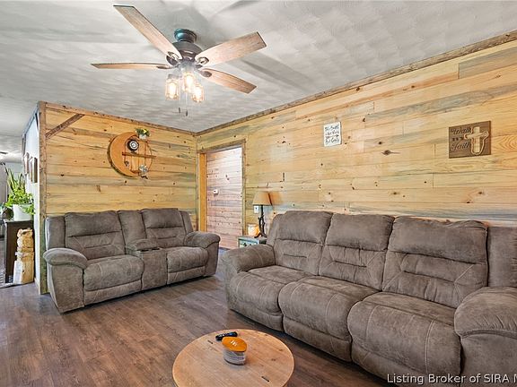 4th image of 1610 Bennett Road