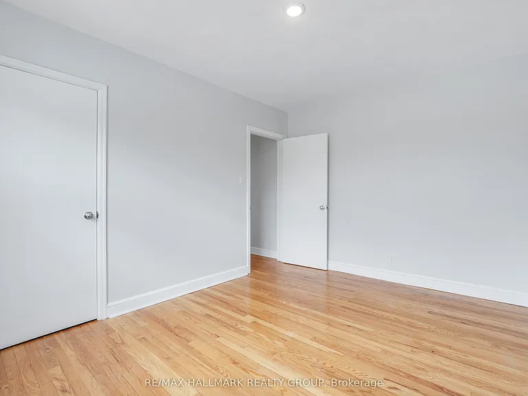 310 Byron Ave #3 — Photo 17