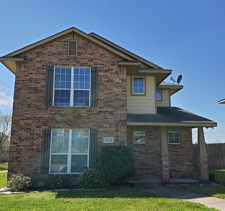 1st image of 4038 Southern Trace Dr