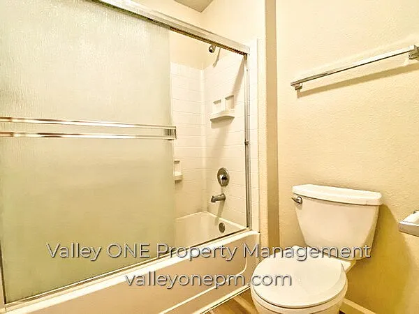 1180 E Monte Vista Ave — Photo 45