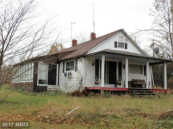 2nd image of 18614 Daisey Ct