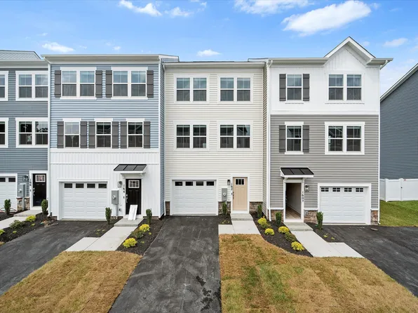 162 Munsee Cir, Winchester, VA 22602