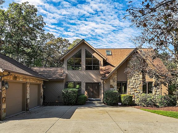 4th image of 216 La Grande Dr