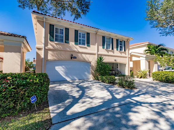 2069 Tarpon Lake Way, West Palm Beach, FL 33411