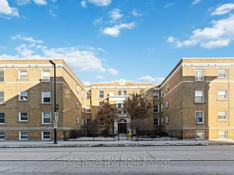 407 Elgin St #30 — Photo 2