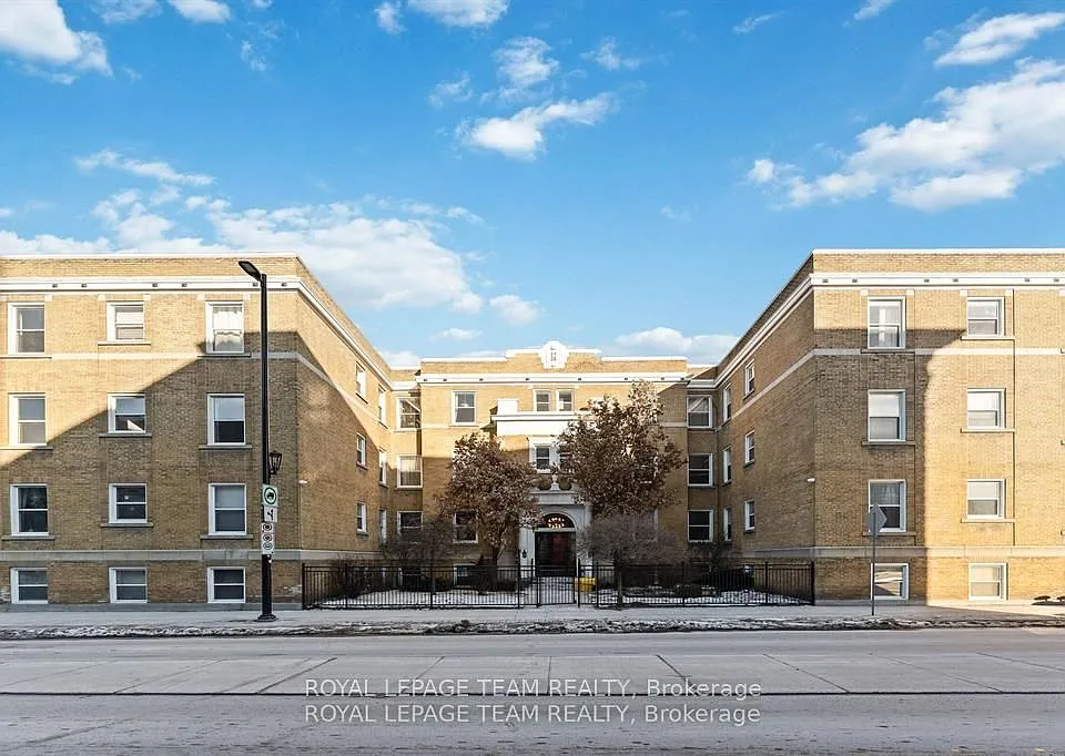 407 Elgin St #30