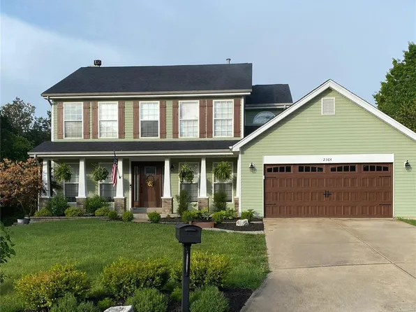 2364 Silver Lake Estates Dr, Pacific, MO 63069