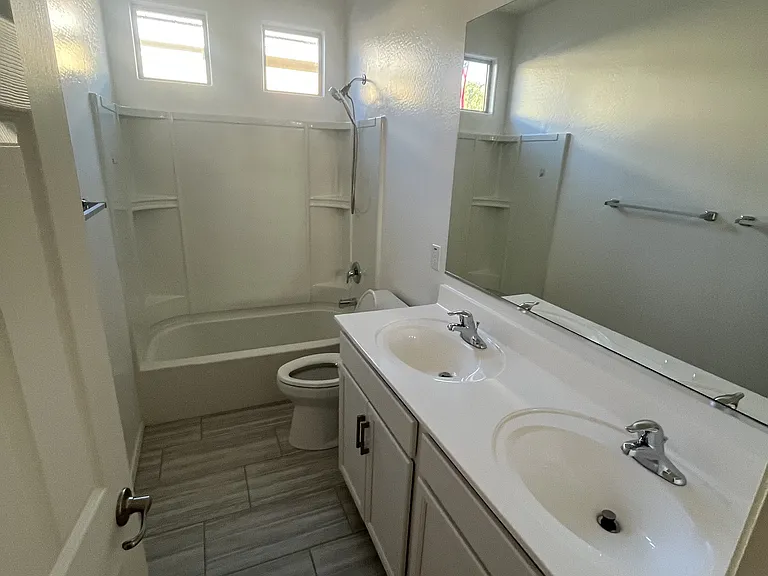 21013 W Almeria Rd — Photo 20