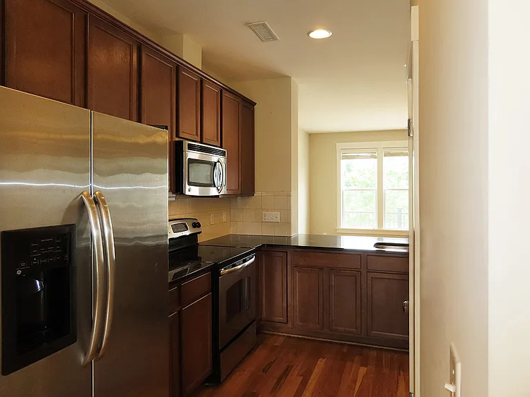 35 Winkler Way — Photo 8