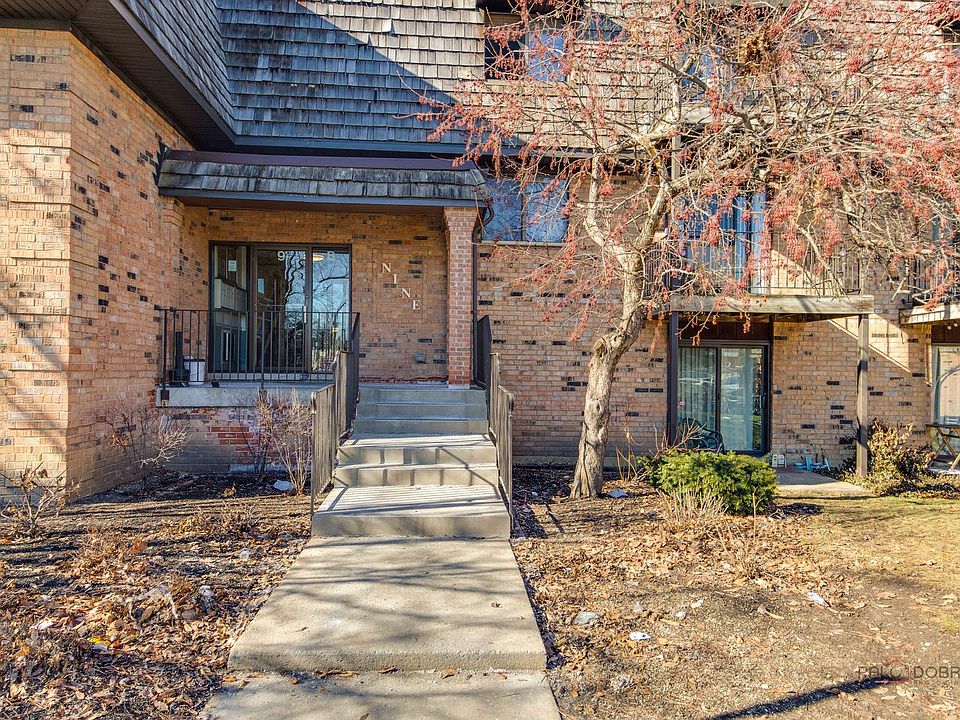 1st image of 9 Oak Creek Dr APT 1903