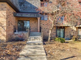 9 Oak Creek Dr APT 1903, Buffalo Grove, IL 60089