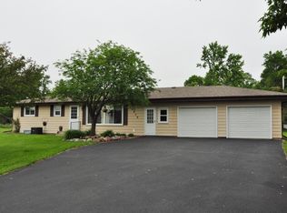 4718 W Capitol Dr, Appleton, WI 54913