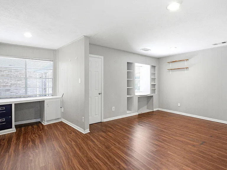 25302 Friar Lake Ln — Photo 32