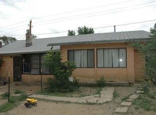 103 E Green St, Gallup, NM 87301