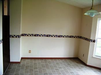 5th image of 1375 Gray Meadow Dr