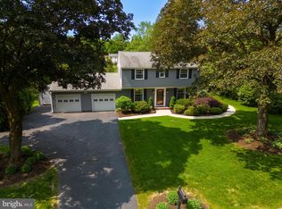 1130 Windsor Dr, West Chester, PA 19380
