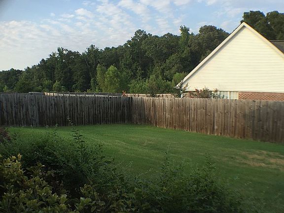 5th image of 120 Breckenridge Dr