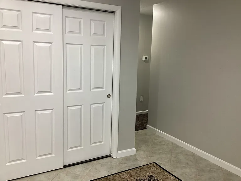 143 Robinhood Dr — Photo 20