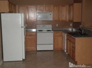 14406 Vauxhall Dr, Sterling Heights, MI 48313